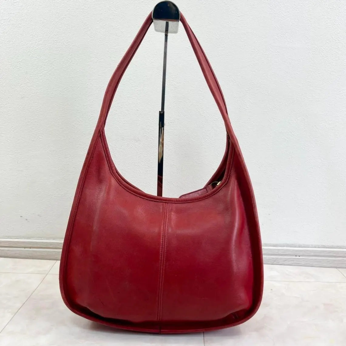Vintage Coach Red Hobo Shoulder Bag Used 9033